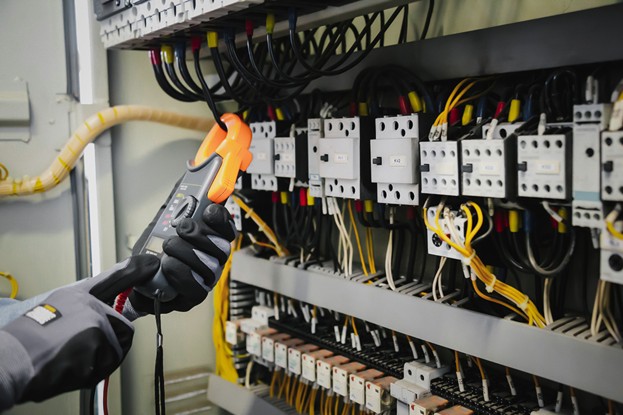 DGUV Vorschrift 3-Check bei Elektro Dinaj in Tübingen