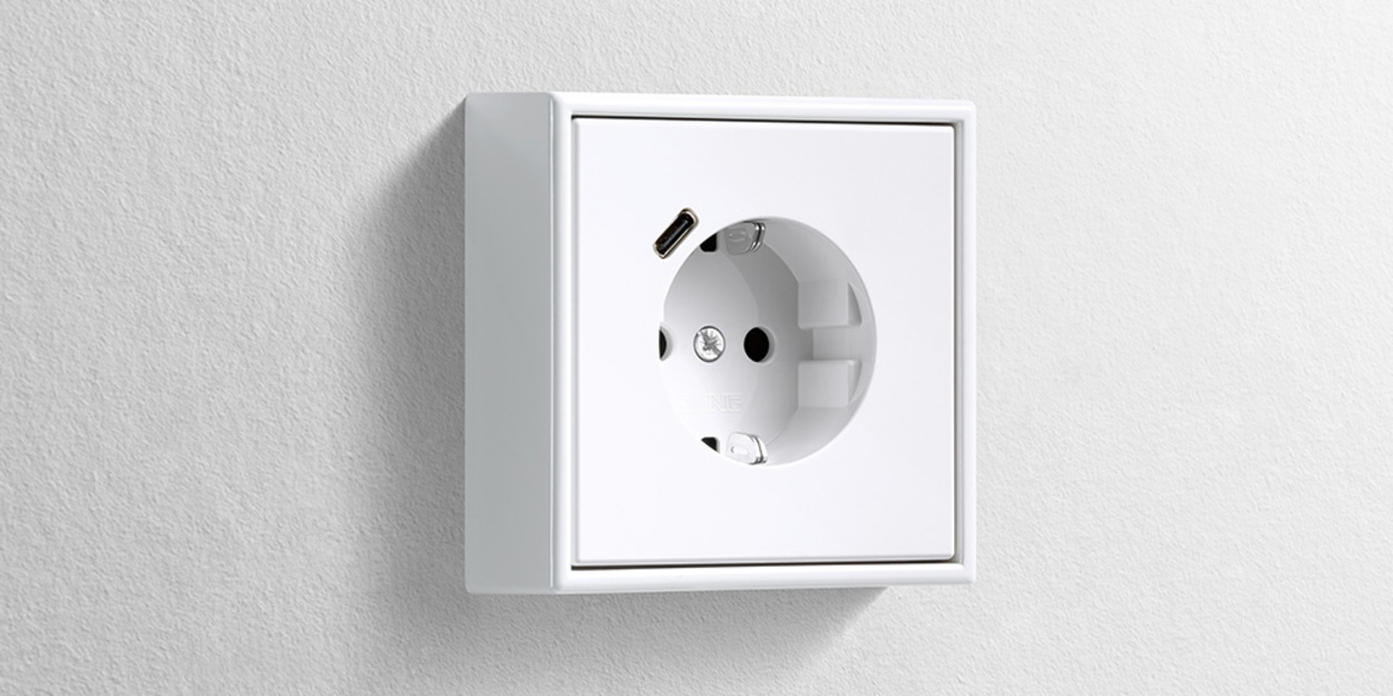 Erweiterter Anschlussraum für die Nachrüstung bei Elektro Dinaj in Tübingen