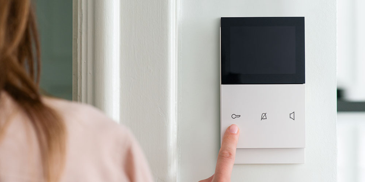ELCOM.TOUCH bei Elektro Dinaj in Tübingen